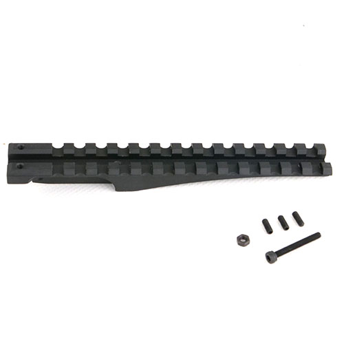 German Tactical Systems AK Extended Picatinny Sight Mount gir deg muligheten til å montere lavprofiloptikk med justerbar høyde for perfekt sikt og presisjon.